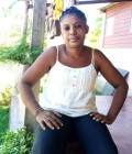 Rencontre Femme Madagascar à Nosy Be Hell Ville : Delphine, 45 ans